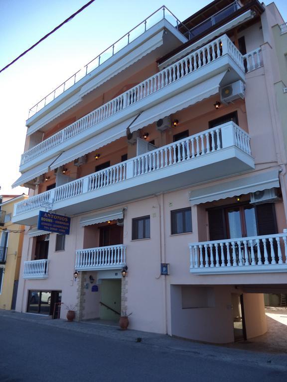 Antonios Rooms Akrata Zewnętrze zdjęcie