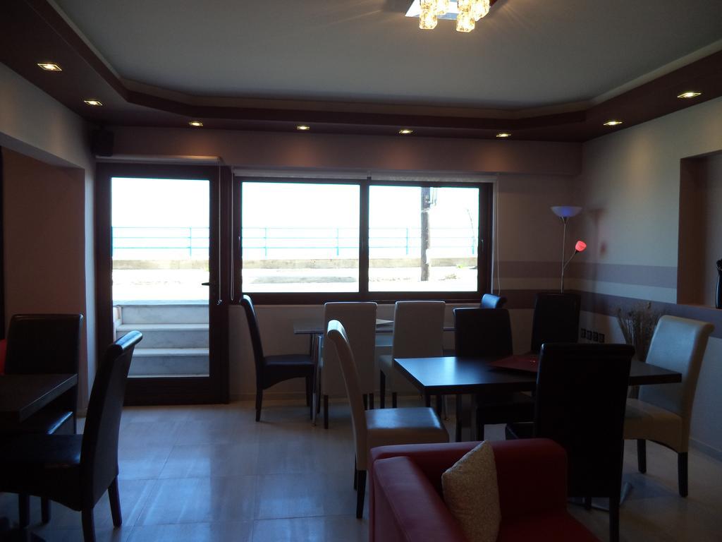 Antonios Rooms Akrata Zewnętrze zdjęcie